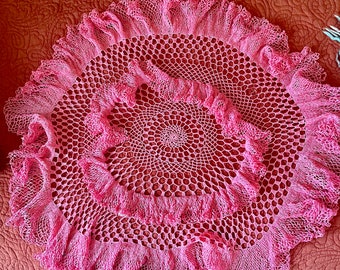 Vintage Doilies - Beautiful Doilies to be used as intended or to use in Junk Journals