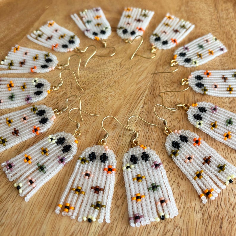 70s orange and brown Floral ghost seed bead fringe earrings spooky Halloween Bild 7