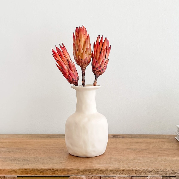 Earthy Beige Boho Chic Vase, Minimalist Boho Vase, Housewarming Gift, Boho Chic Home Decor, Nordic Minimalist Vase, Table Decor Centerpiece