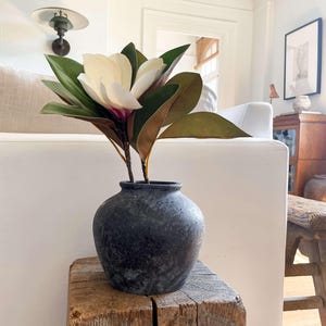 Vintage-Style Ceramic Vase Set of 2, Black Ceramic Home Decor, Matte and Glossy Finish, Rustic Mediterranean Accent, Athena