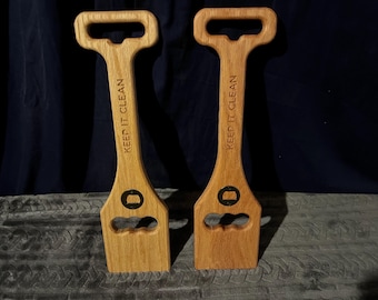 Father's Day Gift for Dad | Handmade Wooden Grill Scraper, BBQ Gift for Men, Grilling Accessory, Backyard BBQ Tool, Gift for Husband Grandpa