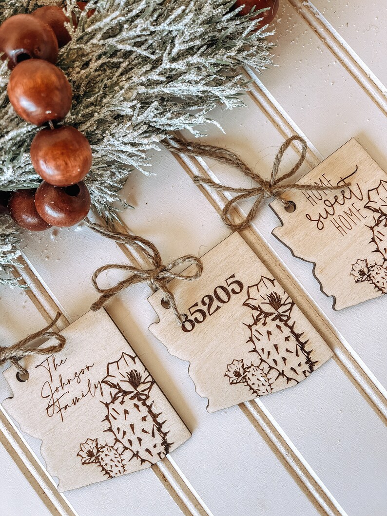 Birch wood engraved personalized state flower ornaments - Thumbnail 2