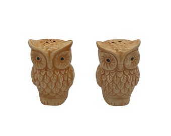Salières et poivrières vintage en forme de hibou