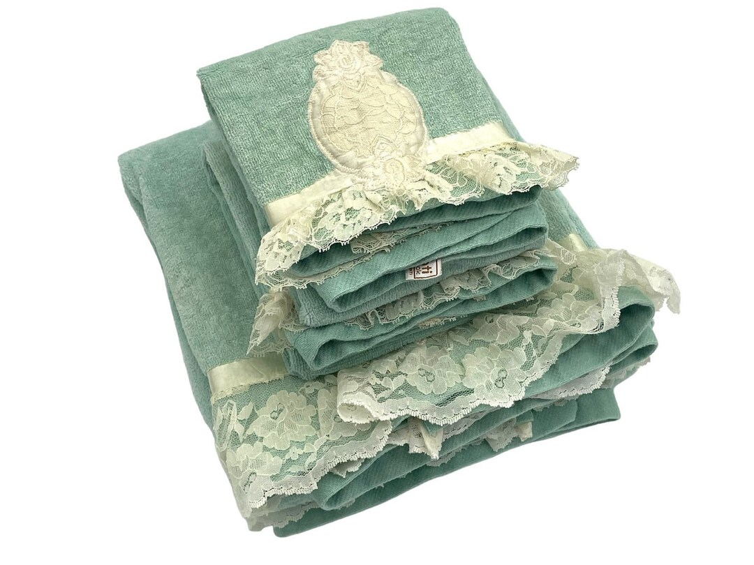 Vintage 1978 Blue Bathroom Towel Set With Lace Trim - Etsy