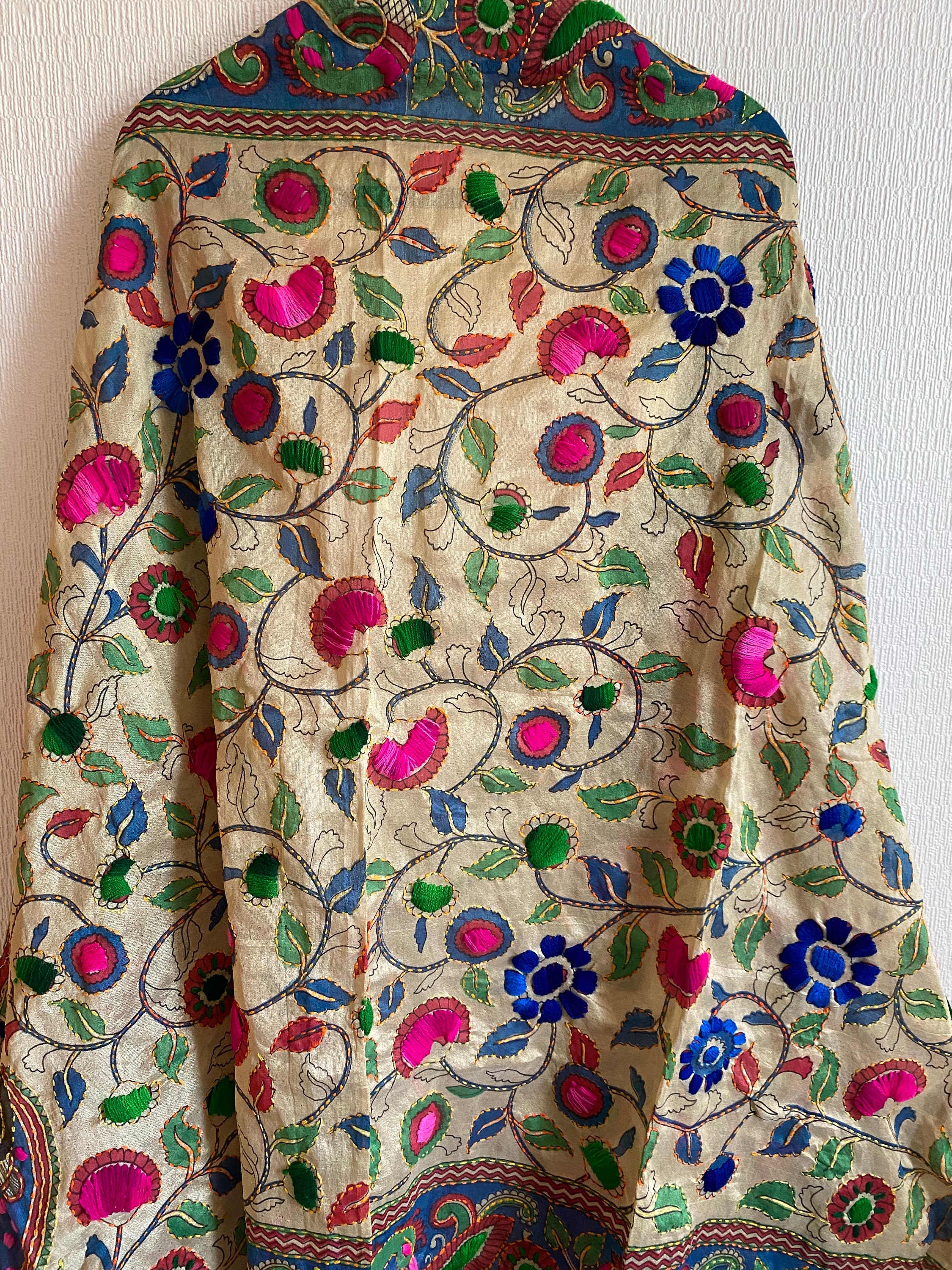 Gorgeous Kalamkari Dupatta/Stole Floral Hand Embroidery | Etsy