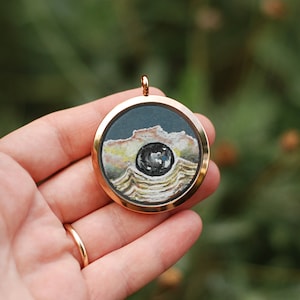 Hand-Painted Oyster Jellyfish Locket, Boho Pendant Necklace