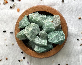 Green Aventurine | Green Quartz Rough Crystal | Cristal for Empath protection and Abundance
