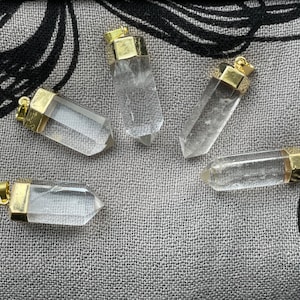 Clear Quartz point pendant | Natural Gemstone Pendant
