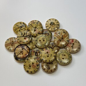 10 Pcs Wooden Clock Buttons, 0.79 inch, double holed buttons