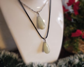 Chinese Jade Water Drop Pendant