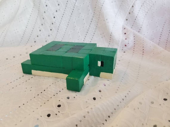 MINECRAFT Bébé Tortue de mer fait à la main 3D pixel Tortue jouets enfants  En bois créatif Tortue de mer Minecraft animal fait à la main Tortue en  bois Minecraft 