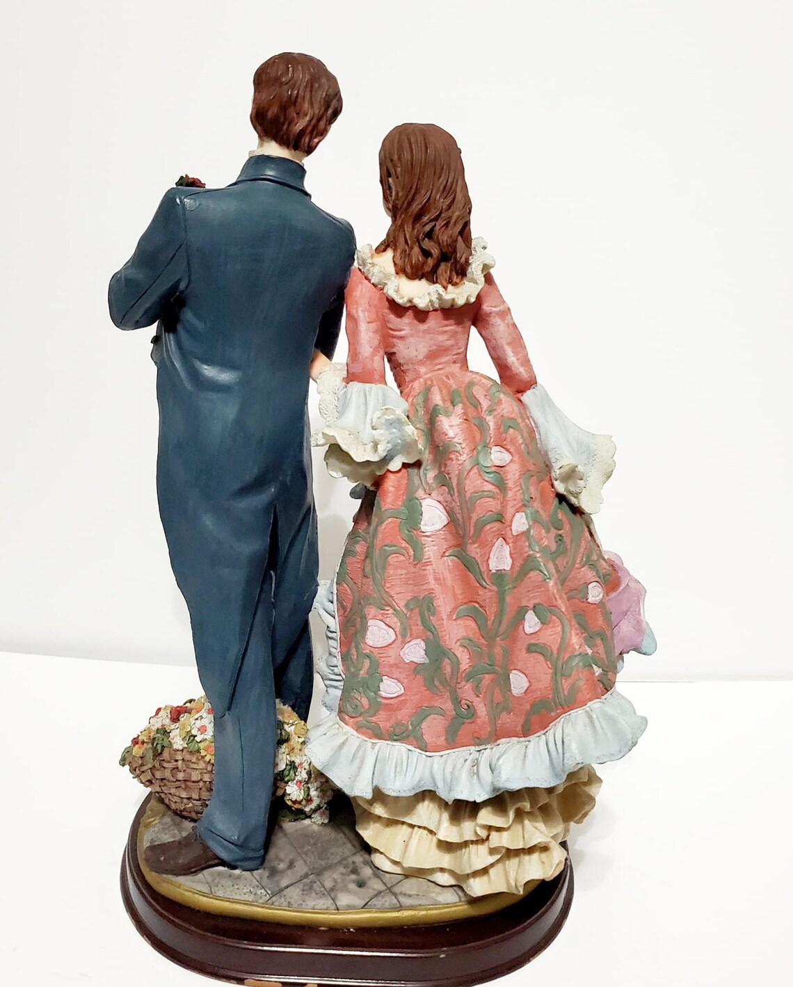 Meerchi Figurine Couple Hand Painted Romantic Couple With Etsy