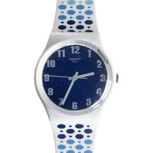 Swatch Gent PAVEBLUE GW201 - unworn mint condition - running with new battery - new in box - 34mm diameter - soft silicone band