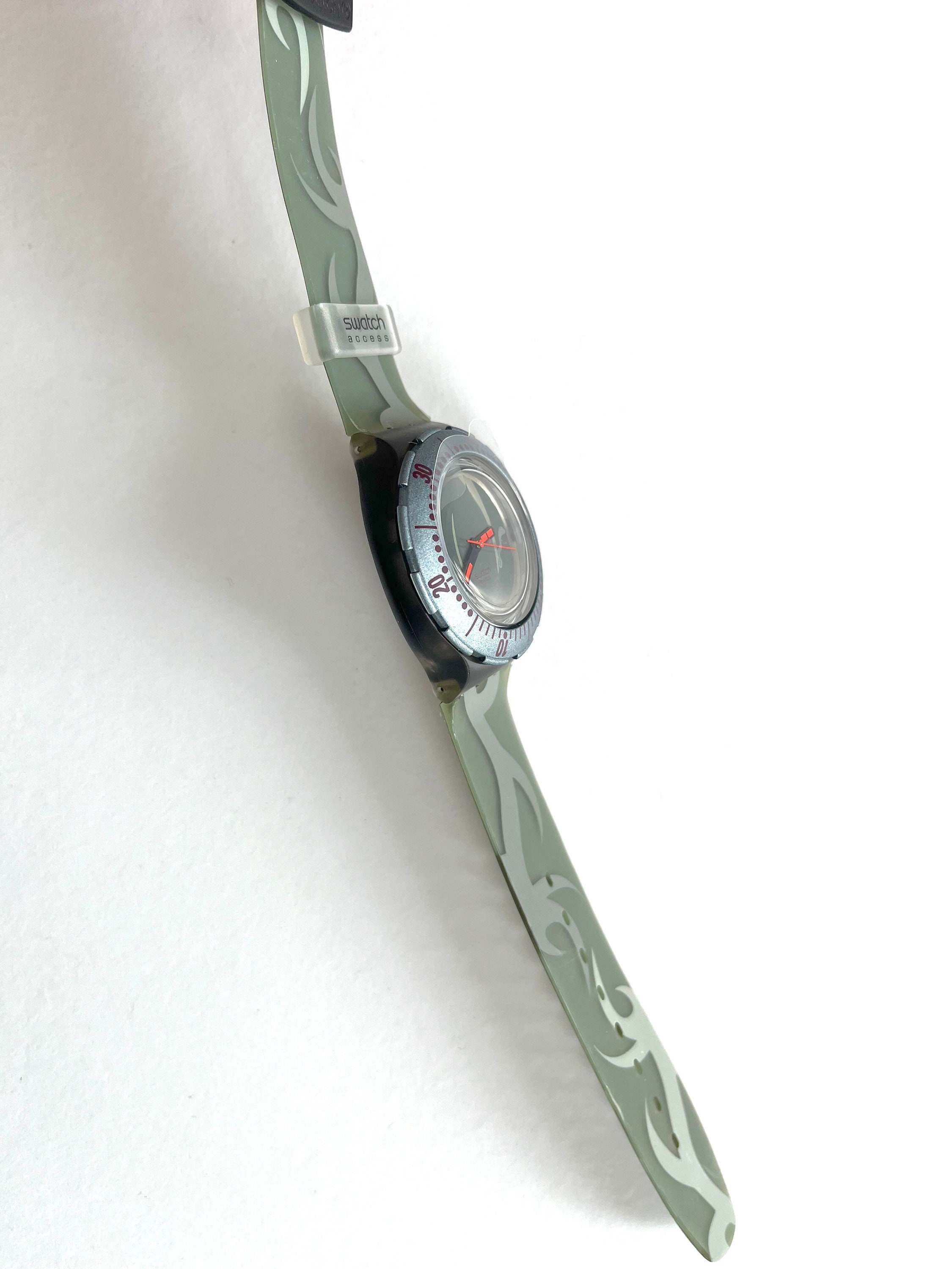 Vintage 1999 Swatch Scuba 200 Access SWITCH MC TWIST SHM100
