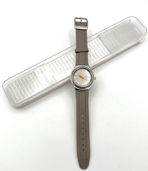 Swatch Irony with textured leather band Swatch Irony Chrono GANGLEADER YCS457 - 40mm Diameter - New  main image 2