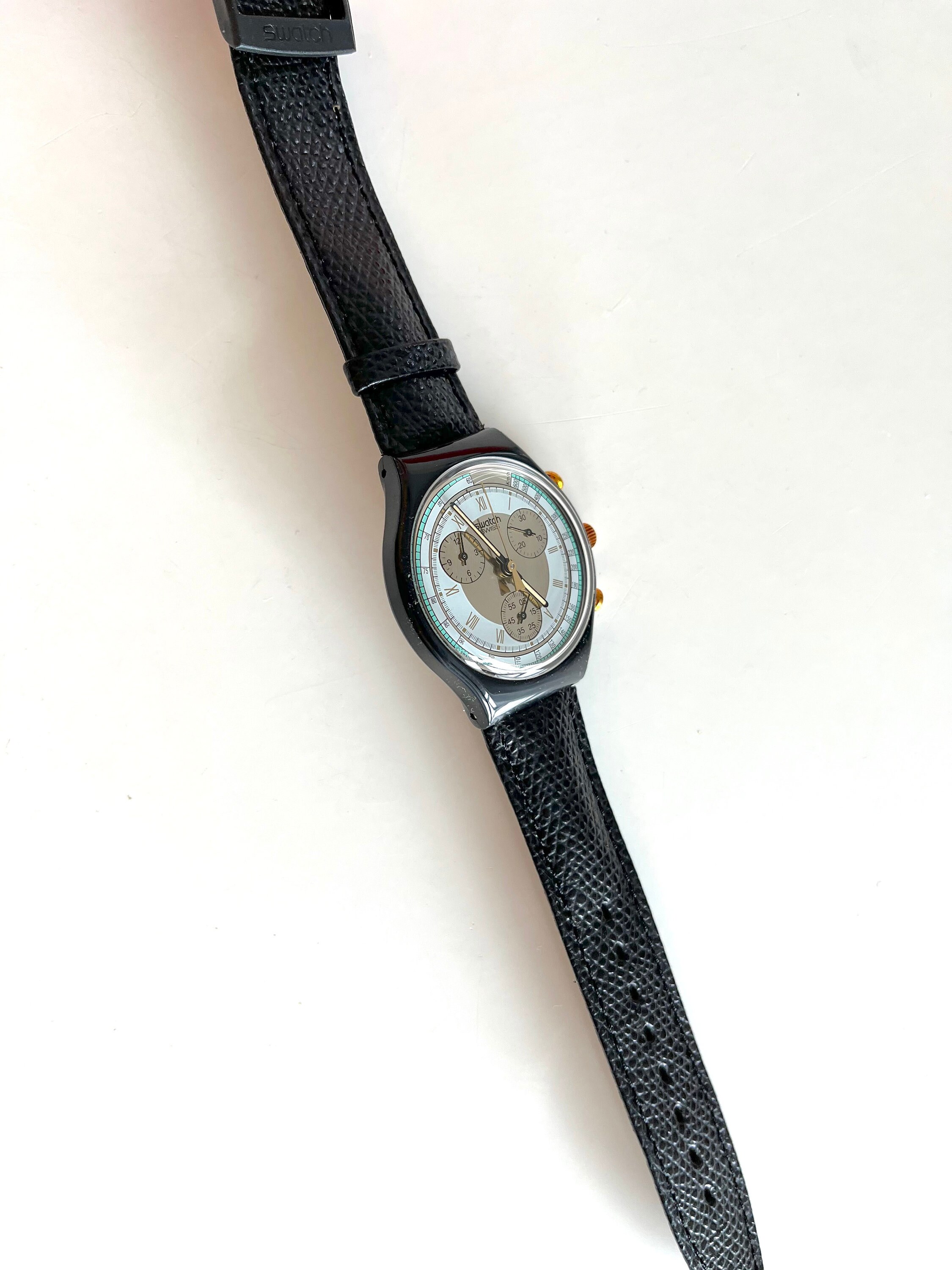 激安挑戦！！ new band leather diameter 37mm battery new with  running condition mint unworn SCB109 COLOSSAL Chrono Swatch 1992 Vintage in Nederland Etsy - box 時計