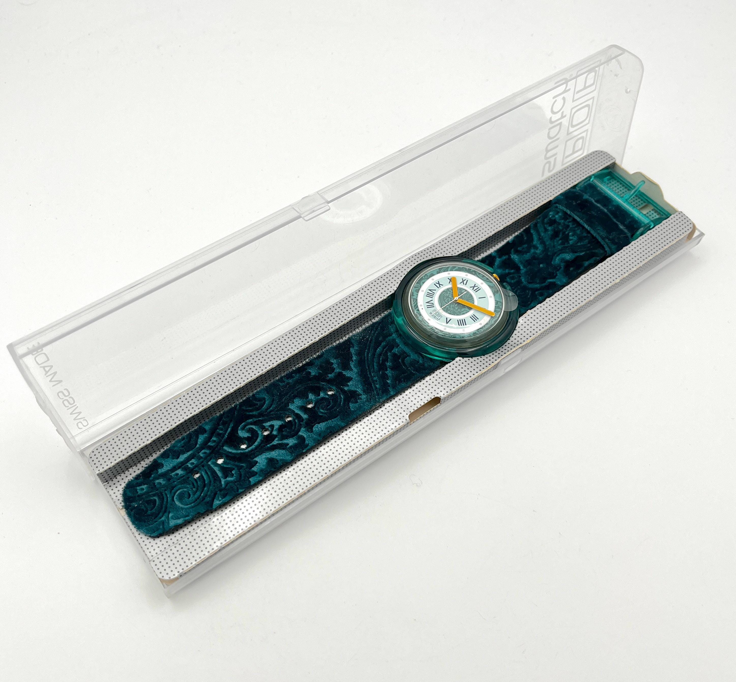 1993 Pop Swatch GREEN QUEEN PWK188 - Vintage Swatch Watch in  display picture 1