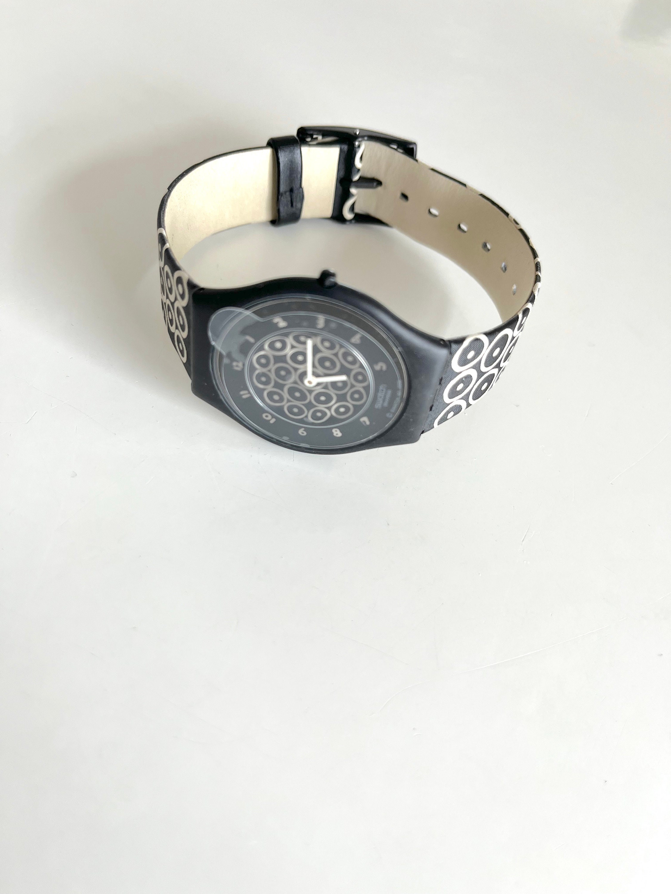 Vintage 2003 Swatch Skin CORSO COMO SFZ104 - Unworn Mint Vintage 2003 Swatch Skin CORSO COMO SFZ104 - Unworn Mint