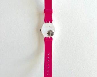 Swatch Originals Valentines Day Ltd Edition A La Folie Watch NIB Swatch Valentine Special A LA FOLIE GZ281 - Unworn Special  main image 4