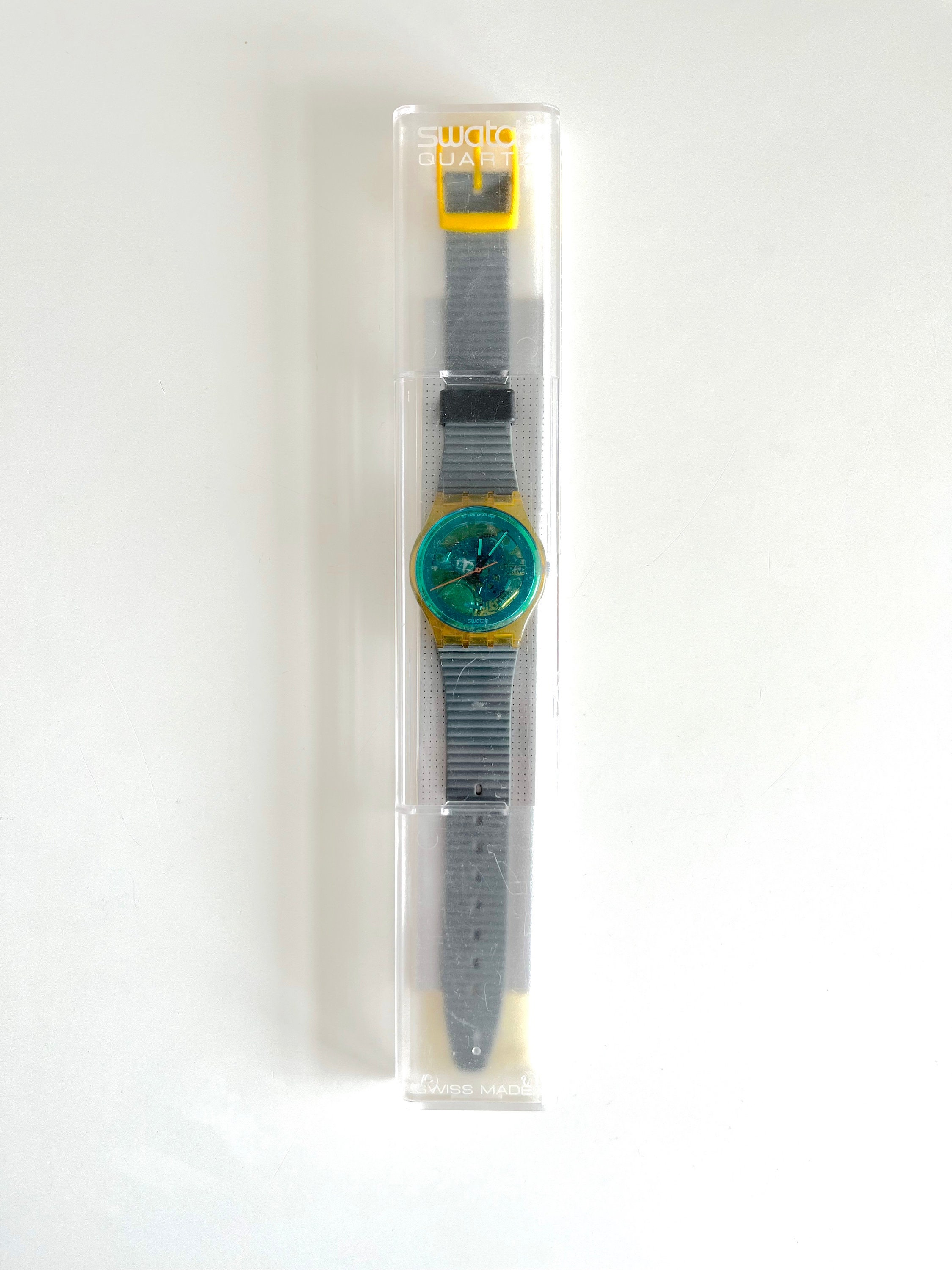 Rare Vintage 1987 Swatch TURQUOISE BAY GK103 - Unworn Rare Vintage 1987 Swatch TURQUOISE BAY GK103 - Unworn