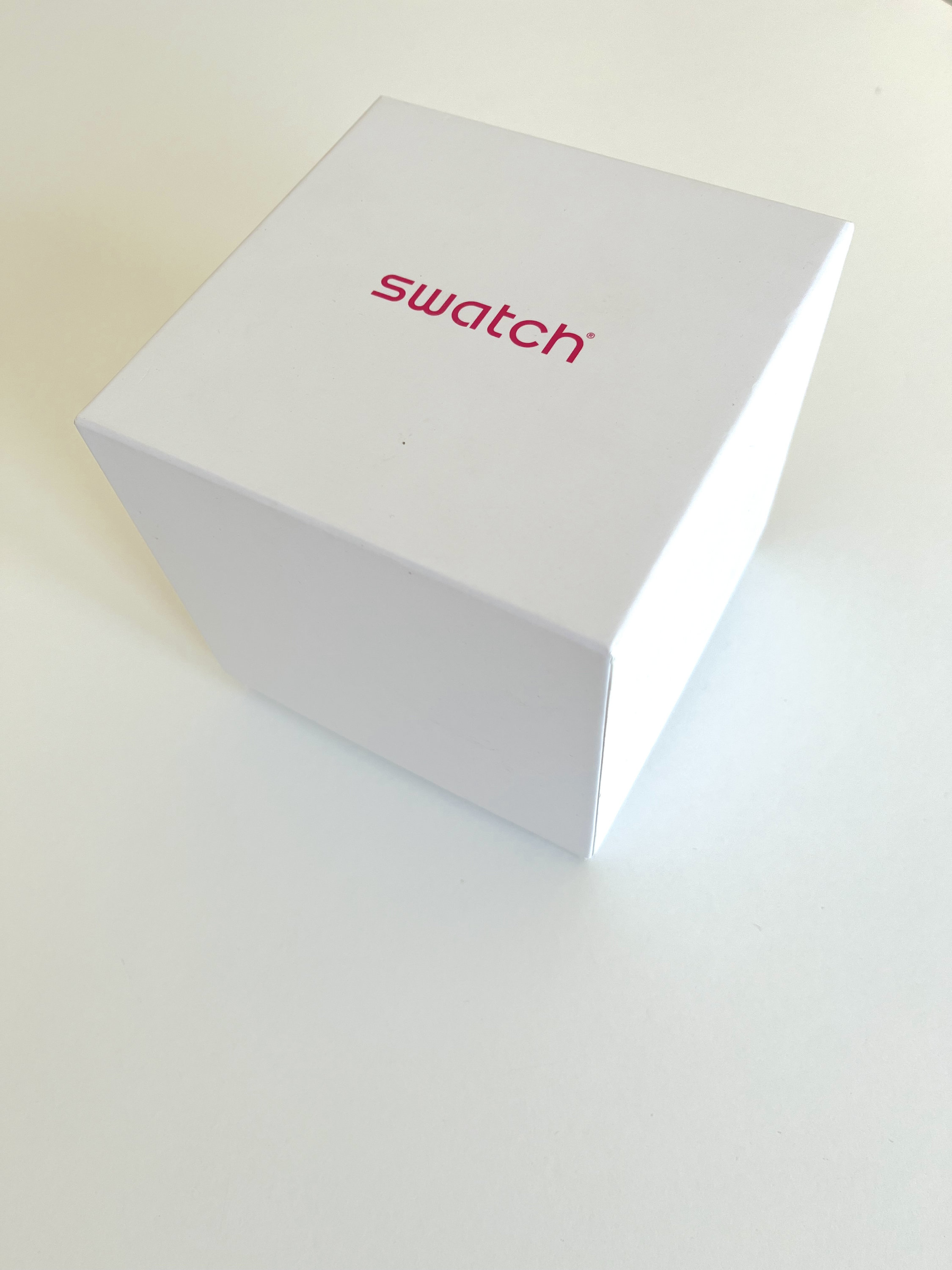Swatch Valentine Special A LA FOLIE GZ281 - Unworn Special 