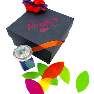 Vintage 1992 Pop Swatch PWZ103 VERUSCHKA - mint unworn condition - running with fresh battery - 39mm diameter - new in box