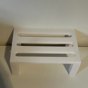 Shelf Riser for Displaying Two Rows of Books and Manga on a Single ...