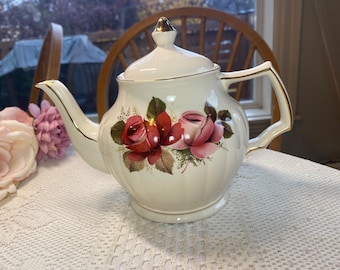 Vintage Sadler Pink ROSES Teapot, Mid Century Teapot