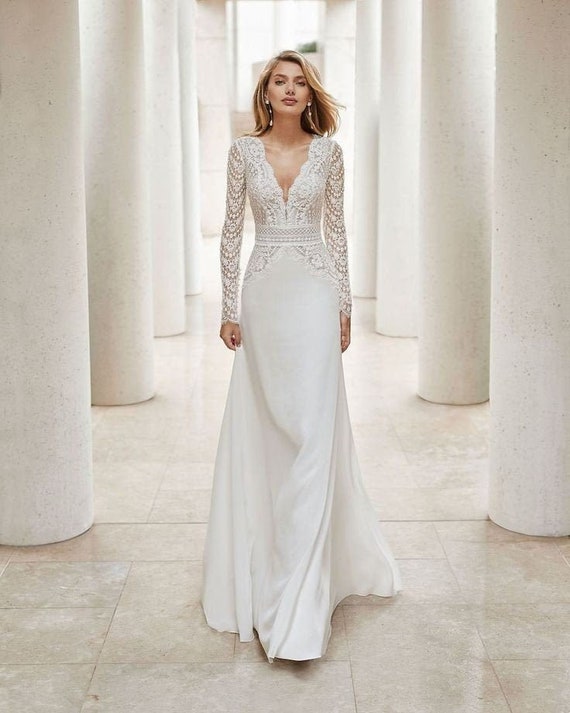 Onlylover Womens V-Neck Mermaid Lace Long Sleeve Wedding Dress Bridal Gown 2019 Onlylover Womens V-Neck Mermaid Lace Long Sleeve Wedding Dress Bridal Gown 2019