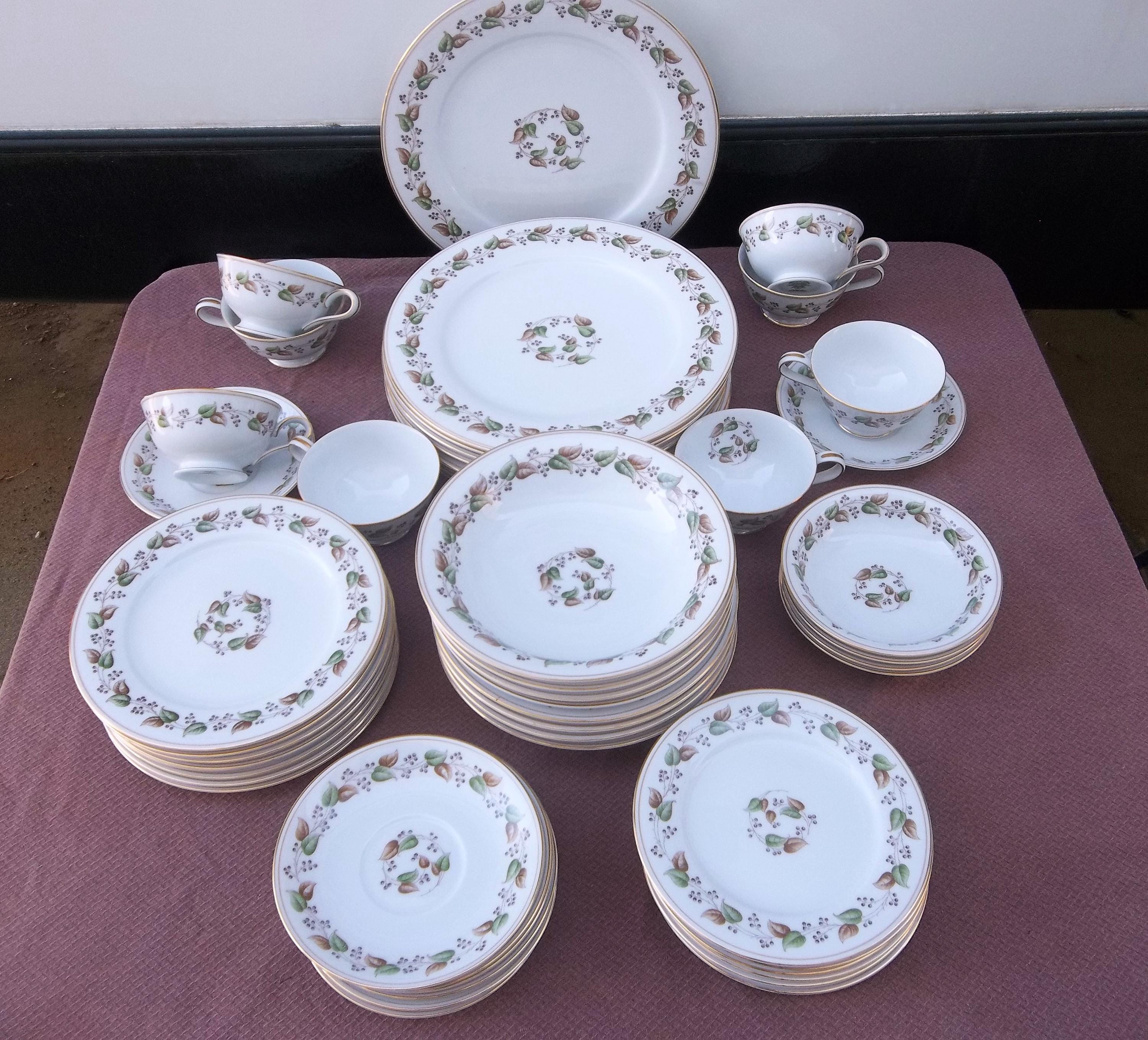 Noritake Cordova China, Vintage 56 Piece, 8 7-Piece Place Settings, circa 1951-1955, Excellent Condition