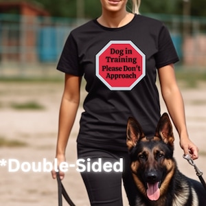 Reactive Dog Shirt / Dog Training Shirt / Give Space For Reactive Dog / Please Keep Dog Leashed Shirt / Unisex Short Sleeve Tee