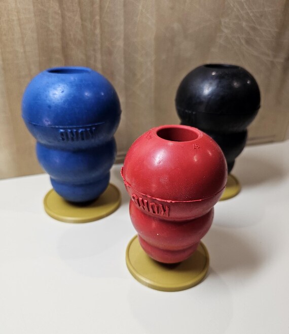 Dog Toy Stuffing Helper - No Mess, Convenient Stand for Plug & Fill KONG  Enrichment Toys / No Mess Kong Holder / Fits Large and XL Kongs - Etsy