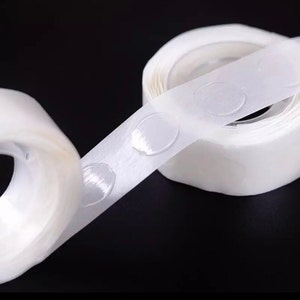 100 points de colle - forte adhérence - colle pour ballons - colle décorative - fournitures pour scrapbooking - fournitures créatives - points adhésifs polyvalents