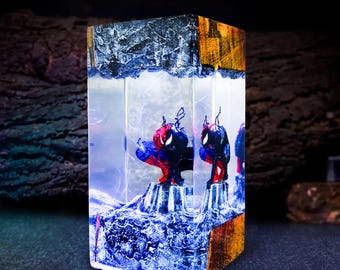 SpiderxVenom | Spider Hero Resin Lamp - Room decor, Night light