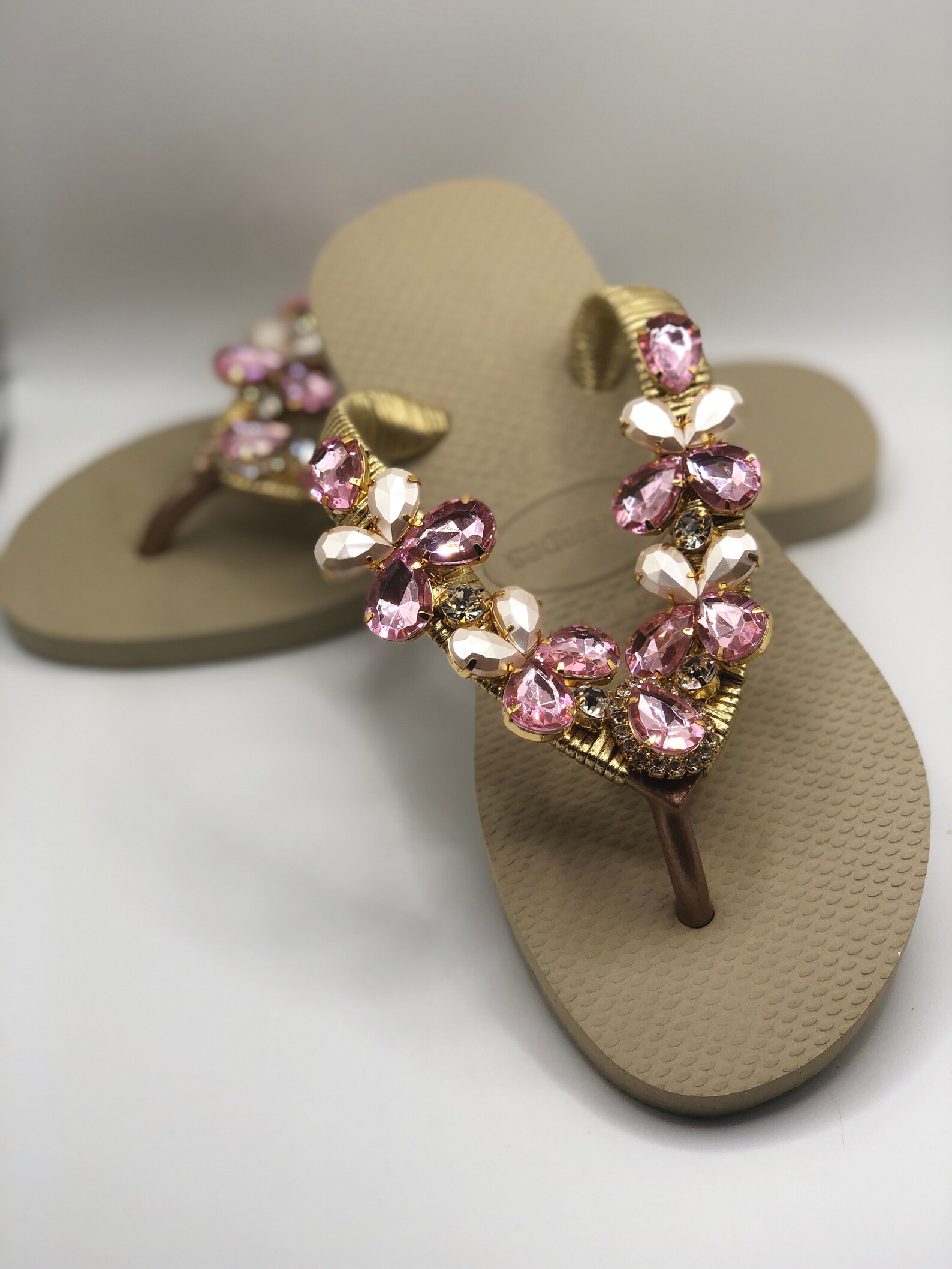 havaianas with gem