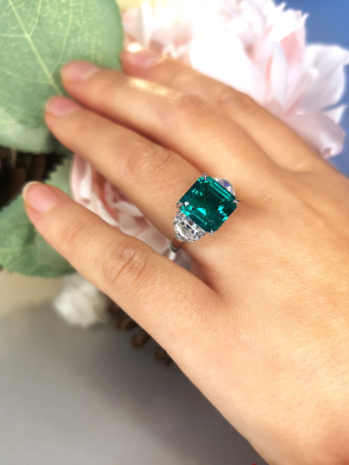 US seller4 ct 10K gold lab grown emerald vivid green Etsy