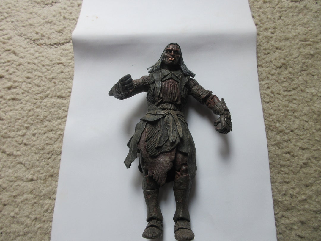 Toy Biz Lord Of The Rings Shagrat Mordor Uruk Kai Figure Etsy toy-biz-lord-of-the-rings-shagrat-mordor-uruk-kai-figure-etsy