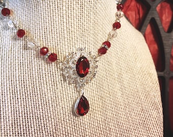 Elegant Red Romantic Gothic Rhinestone Pendant Necklace