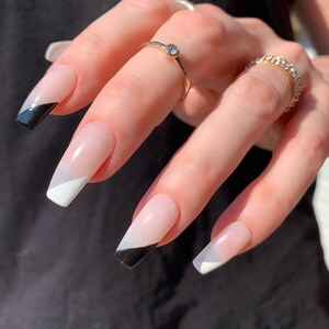 EMMA Reusable Press On Nails • Black and White Side French Nails