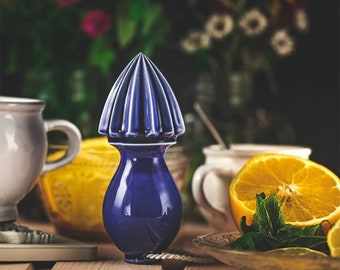 Ceramic Citrus Juicer | in many colors | Hand press | handmade lemon squeezer | with practical cord for hanging | Citrus press