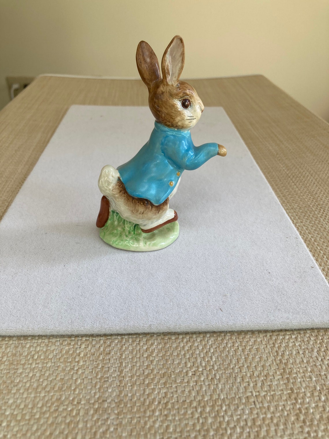 Vintage Peter Rabbit Figurine 1948 BP2 Gold Oval Beatrix | Etsy