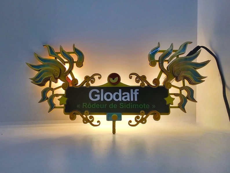 Personalized Dofus ornament in handcrafted wood image 1