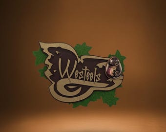 Custom Dofus logo in wood.