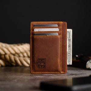 Personalized Slim Wallet, Fathers Day Gift, Minimalist Leather Card holder image 2