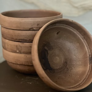 Small Terracota plate