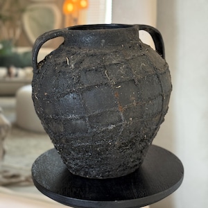 Black Vintage Vessel