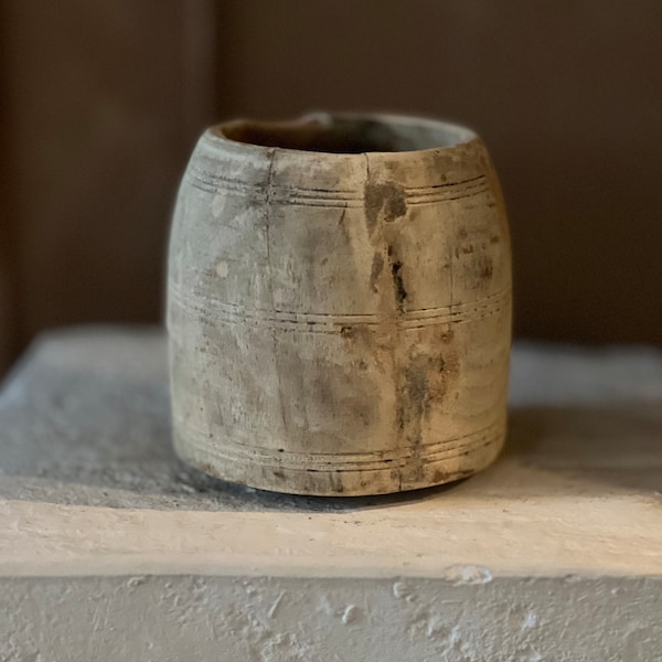 Vintage wood pot