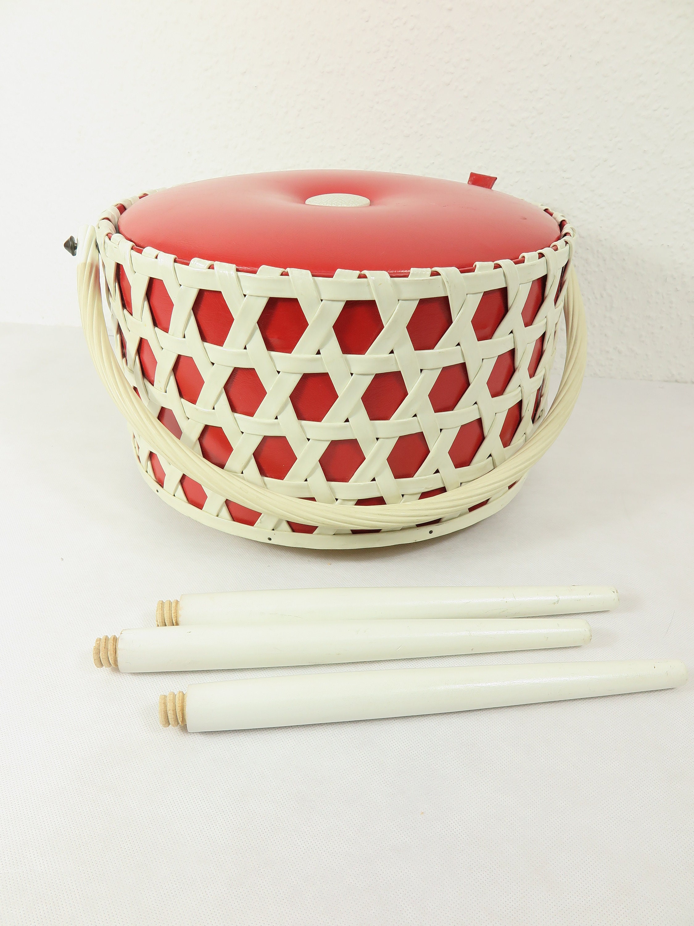 骨董品裁縫入れ Amazon | フランスアンティーク裁縫箱脚付西洋家具洋裁