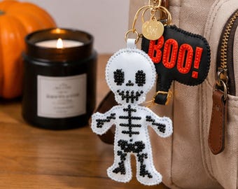 Skeleton Bag Charm Beading Kit, Gothic DIY Purse Accessory Gift for Halloween Lovers