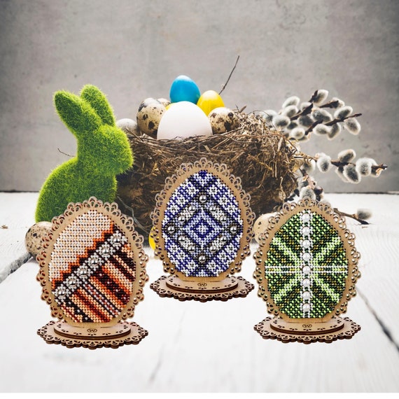 Kit Punto Croce Uova Di Pasqua - 10 Forme In Legno Con Filati Colorati Per Bambini - Foto 6